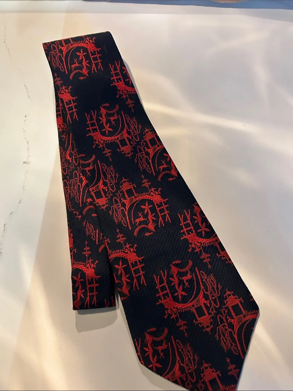 Stylish Black Tie with Red Jacquard Pattern
